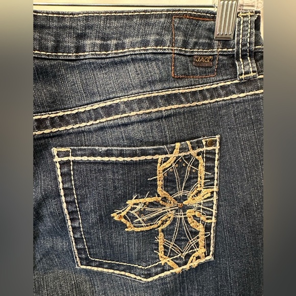 Jag Jeans Mid-Rise Bootleg Stretch Women’s Jeans Size 16 Embroidered Pockets - Picture 10 of 13